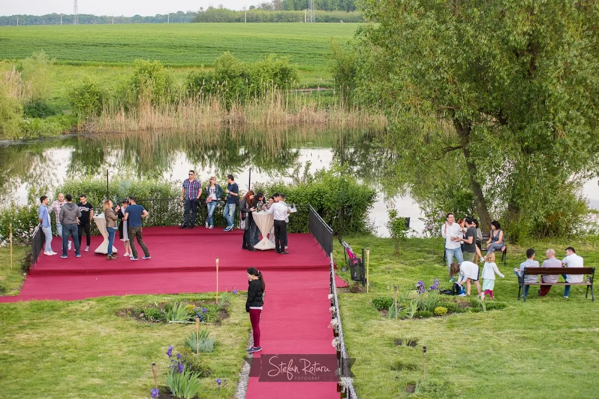 I Do Weddings | Nuntiinaerliber.ro - Biroul - 4 I Do Weddings | Nuntiinaerliber.ro - Biroul - 4